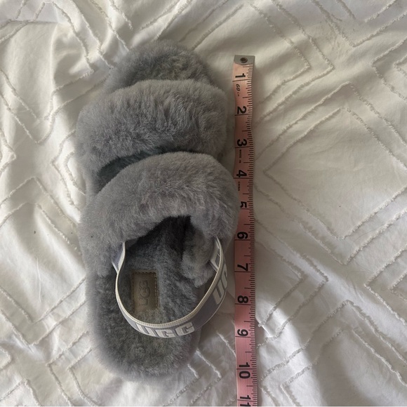Ugg Fluff “Oh Yeah” Slide - Picture 6 of 6